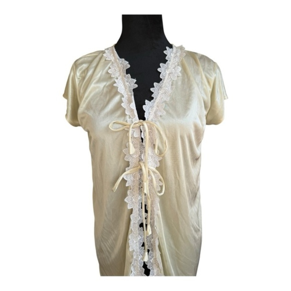 VTG 80s Robe cream/soft yellow floral embroidered trim aplique‎ size s/m